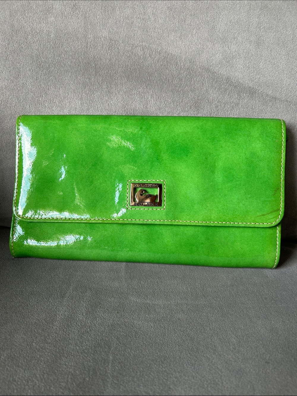 Dooney & Bourke Lime Green Patent Leather Continental Clutch Wallet Y2K